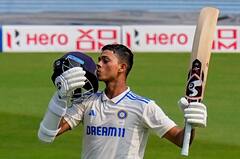 IND vs ENG: यशस्वी जायसवाल ने शतक जड़ फिर लूटी महफिल, पिछले टेस्ट में लगाई थी डबल सेंचुरी