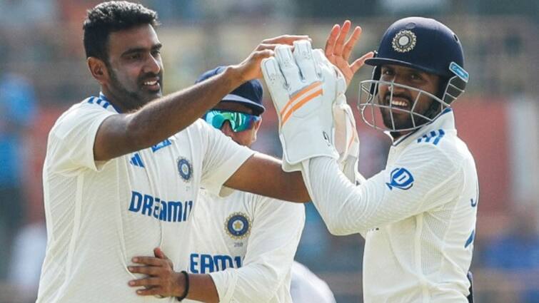 Ashwin scripts major record against England on Day 1 of 4th Test get to know IND vs ENG: রাঁচি টেস্টে বেয়ারস্টোকে ফেরাতেই অনন্য রেকর্ডের মালিক হলেন অশ্বিন