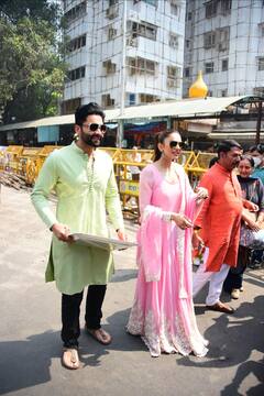 Ahead of Their Wedding, Rakul Preet Singh And Jackky Bhagnani Visit Siddhivinayak; See Pics