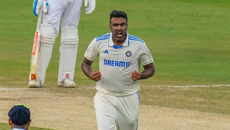 रोहित ने अश्विन के बारे में सांत्वना भरी बात कही और पारिवारिक आपातकाल के मुद्दे पर प्रतिक्रिया दी.
