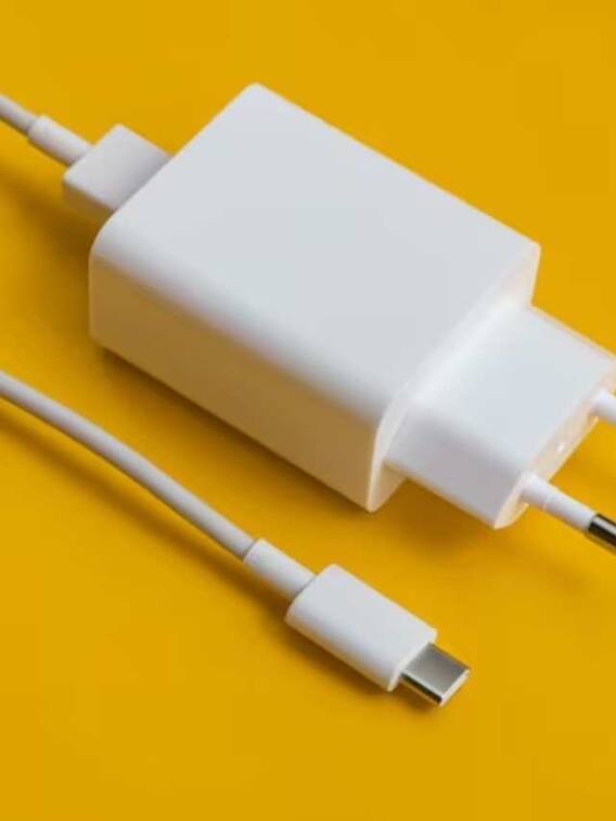 ਕਿਵੇਂ ਪਤਾ ਲੱਗਦਾ ਚਾਰਜਰ ਅਸਲੀ ਜਾਂ ਨਕਲੀ?