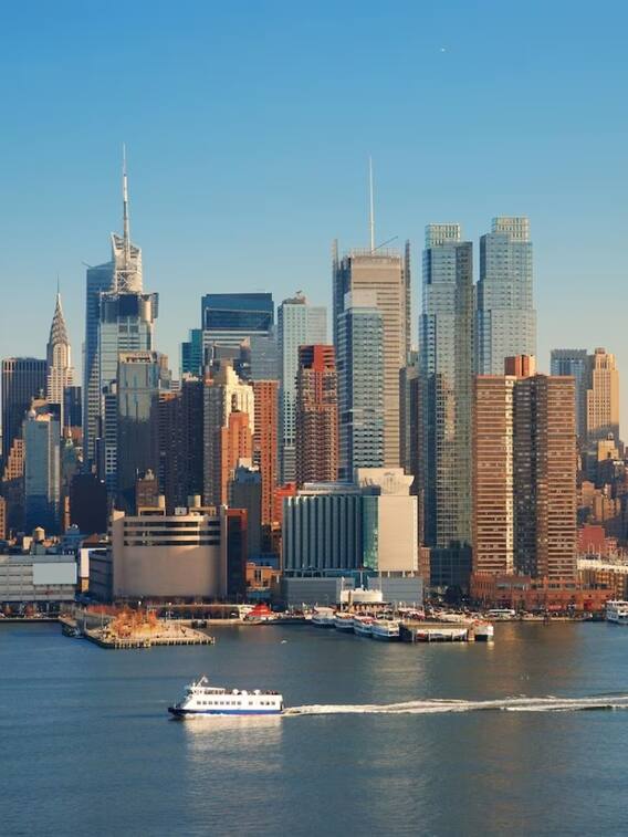 दुनिया के ये देश हैं सबसे ज्यादा सुरक्षित, खुलकर बनाएं घूमने का प्लान