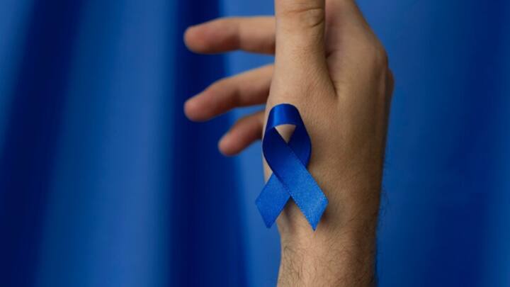 अगर हम आंकड़ों की बात करें, तो विश्व स्वास्थ्य संगठन (WHO) और विभिन्न कैंसर रिसर्च एजेंसियों के अनुसार, प्रोस्टेट कैंसर दुनिया भर में पुरुषों में होने वाले कैंसर के मामलों में से सबसे अधिक हैं. हर साल, लाखों पुरुषों को यह कैंसर अपना शिकरा बनाता है और यह संख्या दिन-प्रतिदिन बढ़ती जा रही है.