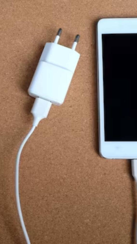 શું પેશાબથી મોબાઈલ ફોન ચાર્જ થઈ શકે?