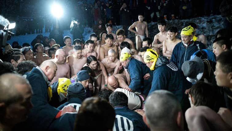 Japan Naken Men Sominsai Festival Kokuseki Temple falling birthrate Ageing Population Crisis Japan's 1,000-Year-Old 'Naked Men' Festival Held For Final Time Amid Ageing Population Crisis