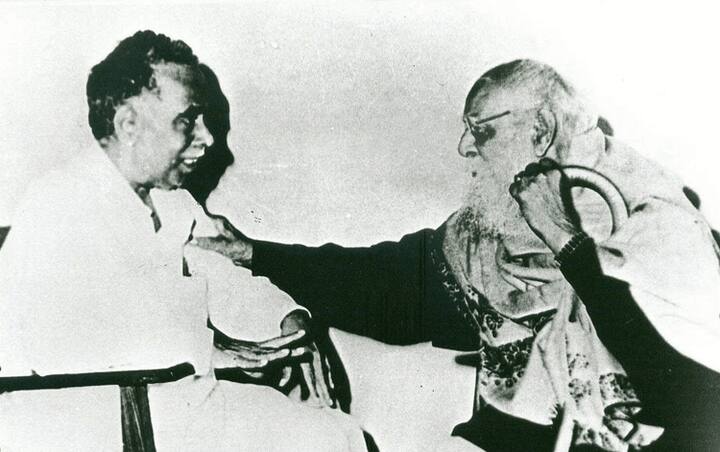 பெரியாருடன் அண்ணா
