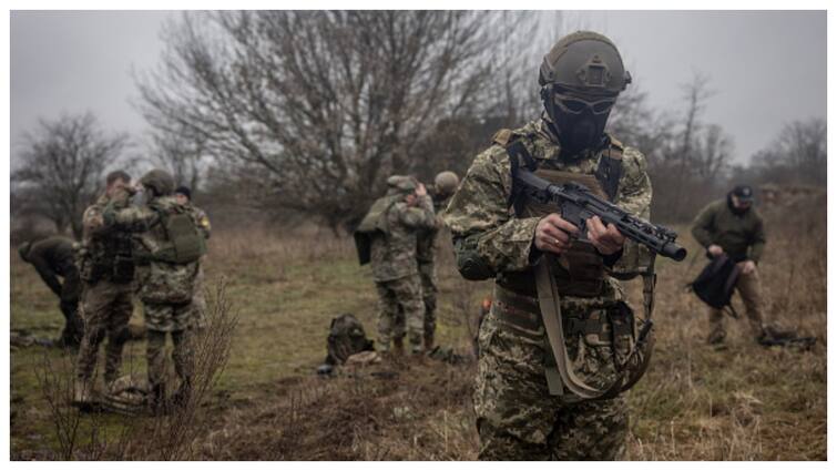 Ukraine Leaves Embattled Avdiivka As Shortages Bite, Putin Declares ‘Important Victory’