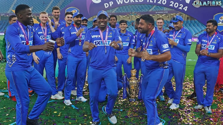 International League T20 2024 Prize Money finalist MI Emirates and runner-up Dubai Capitals know details ILT20 2024 Prize Money: खिताब जीतने वाली 'मुंबई इंडियंस' पर हुई पैसों की बारिश, फाइनल हारने वाली 'दिल्ली कैपिटल्स' को भी मिले करोड़ों