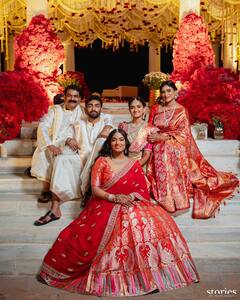 In Pics: హిందూ పద్ధతిలోనూ రాజారెడ్డి పెళ్లి - సంబరంలో వైఎస్ షర్మిల, విజయమ్మ