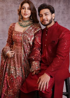 Sonarika Bhadoria Wedding Album: माता की चौकी से दुल्हनियां बनने तक, ऐसे पति के रंग में रंगीं टीवी की पार्वती, देखिए शादी का एल्बम