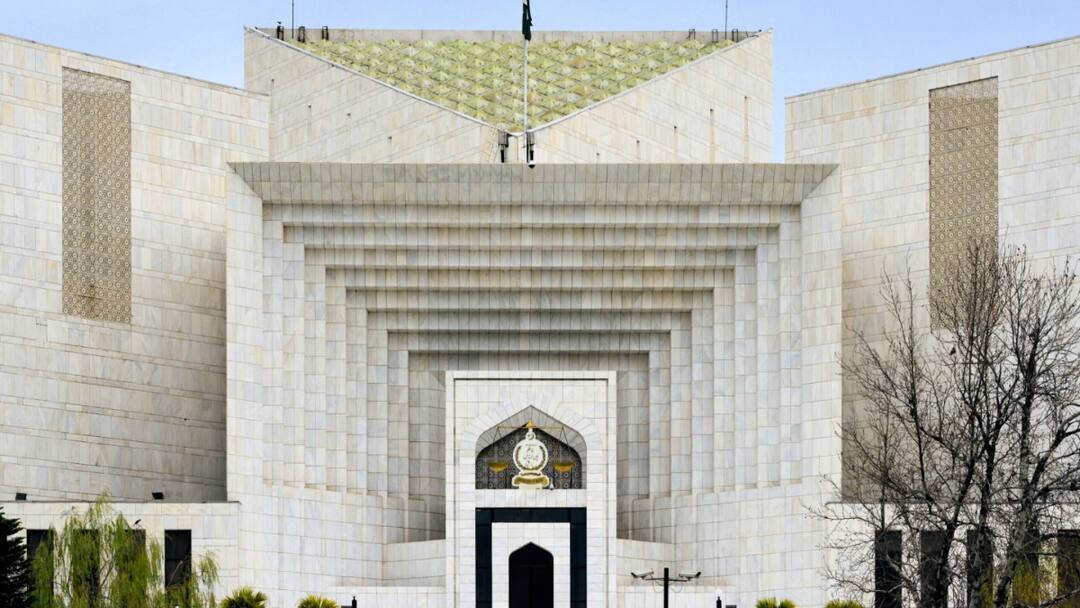 Pakistan SC Rebukes Retd Army Officer Over Absence In Poll Nullification Plea Hearing, Issues Summon Pakistan SC Rebukes Rt Army Officer Over Absence In Poll Nullification Plea Hearing Issues Summon Pakistan SC Rebukes Retd Army Officer Over Absence In Poll Nullification Plea Hearing, Issues Summon