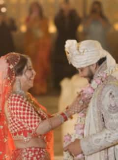 'Devon Ke Dev' Actress Sonarika Bhadoria Gets Married In A Royal Style, SEE PICS