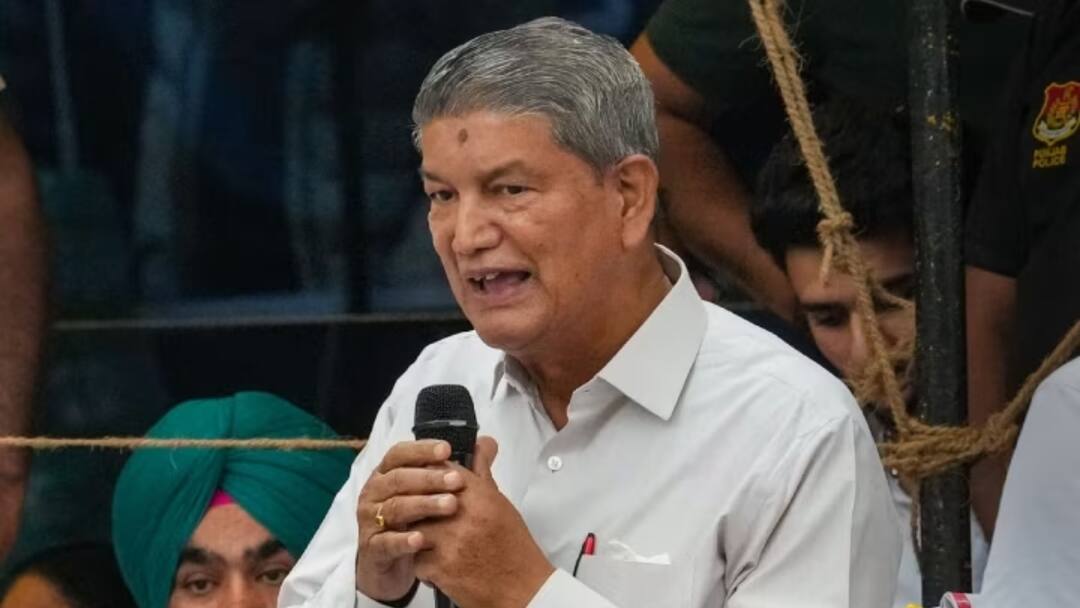 Uttarakhand Budget Session: गैरसैंण नहीं बल्कि देहरादून में बजट सत्र, विधायकों की मांग पर हरीश रावत ने कही ये बात Uttarakhand Budget Session not in Gairsain but in Dehradun mlas wrote letter ann Uttarakhand Budget Session: गैरसैंण नहीं बल्कि देहरादून में बजट सत्र, विधायकों की मांग पर हरीश रावत ने कही ये बात