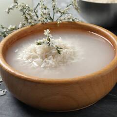 Rice Water: ਚੌਲ ਉਬਾਲ ਕੇ ਪਾਣੀ ਸੁੱਟਣ ਤੋਂ ਪਹਿਲਾਂ ਜਾਣ ਲਓ ਆਹ ਗੱਲਾਂ