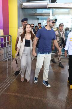 Parents-To-Be Varun Dhawan And Natasha Dalal Spotted At Mumbai Airport, SEE PICS