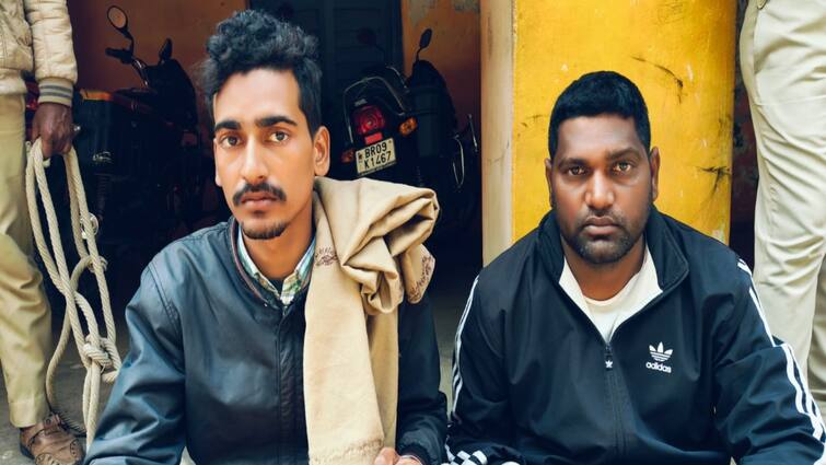 Bihar Police arrested two criminals in triple murder case in Begusarai ann Bihar News: बेगूसराय में ट्रिपल मर्डर मामले में पुलिस की बड़ी कार्रवाई, 24 घंटे के अंदर दो को किया गिरफ्तार