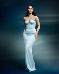 Manushi chhillar: ઓફ શોલ્ડર ડ્રેસમાં માનુષી છિલ્લરનો જોવા મળ્યો ગ્લેમરસ અંદાજ, જુઓ વાયરલ તસવીરો