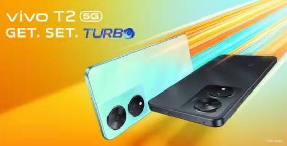 Vivo T2x 5G ਇਸ ਸੂਚੀ 'ਚ ਪੰਜਵੇਂ ਨੰਬਰ 'ਤੇ ਹੈ। ਇਸ ਫੋਨ ਦਾ 8GB RAM + 128GB ਸਟੋਰੇਜ ਵੇਰੀਐਂਟ 14,999 ਰੁਪਏ ਵਿੱਚ ਉਪਲਬਧ ਹੈ। ਫੋਨ 'ਚ 6.58 ਇੰਚ ਦੀ ਫੁੱਲ HD ਪਲੱਸ ਡਿਸਪਲੇਅ, ਮੀਡੀਆਟੈੱਕ ਡਾਇਮੈਂਸਿਟੀ 6020 ਚਿਪਸੈੱਟ, ਫੋਨ ਦੇ ਪਿਛਲੇ ਹਿੱਸੇ 'ਚ 50MP+2MP ਦਾ ਡਿਊਲ ਕੈਮਰਾ ਸੈੱਟਅਪ, ਫ਼ੋਨ ਦੇ ਅਗਲੇ ਹਿੱਸੇ 'ਚ ਸੈਲਫੀ ਅਤੇ ਵੀਡੀਓ ਕਾਲਿੰਗ ਲਈ 8MP ਦਾ ਫਰੰਟ ਕੈਮਰਾ, 5000mAh ਦੀ ਬੈਟਰੀ ਅਤੇ ਫਾਸਟ ਚਾਰਜਿੰਗ ਸਪੋਰਟ ਹੈ।