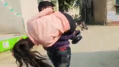 समस्तीपुर में थाने के सामने दिखा प्रेमी जोड़े का हाई वोल्टेज ड्रामा, लड़के ने प्रेमिका को कंधे पर उठाकर भागा