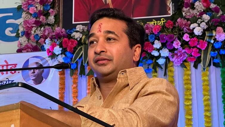 Is Congress leader Vijay Wadettiwar going to join BJP MLA Nitesh Rane tweet create speculations Nitesh Rane: तुमचा आणि आमचा बॉस लवकरच एक असेल! काँग्रेस नेत्याच्या ट्विटवर नितेश राणेंची सूचक प्रतिक्रिया