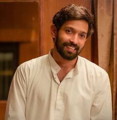 Vikrant Massey ने महीना 35 लाख की कमाई को क्यों मारी ठोकर? सालों किया संघर्ष फिर मिला मुकाम