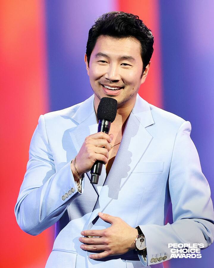 Actor and author Simu Liu lost to America Ferrera in the cinematic performance category, despite being nominated for his part in 'Barbie'.