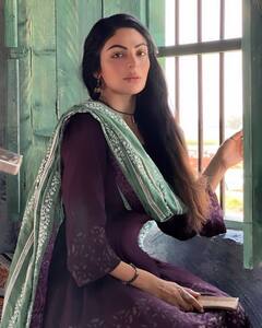 Neeru Bajwa: ਨੀਰੂ ਬਾਜਵਾ ਨੇ ਜਨਤਾ ਕੋਲੋਂ ਮੰਗੀ ਮਾਫ਼ੀ, ਜਾਣੋ ਪੰਜਾਬੀ ਅਦਾਕਾਰਾ ਨੇ ਕੀਤੀ ਕਿਹੜੀ ਗਲਤੀ ?