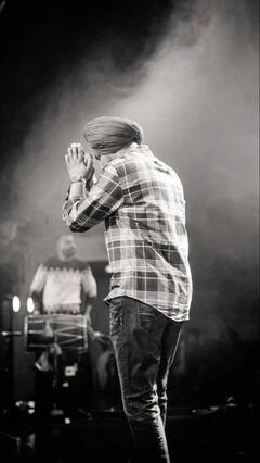 Pollywood News: ਇਸ ਪੰਜਾਬੀ ਗਾਇਕ ਦੇ ਨਾਂ ਹੈ ਲਾਈਵ ਸ਼ੋਅ 'ਚ ਸਭ ਤੋਂ ਵੱਧ ਭੀੜ ਇਕੱਠੀ ਕਰਨ ਦਾ ਰਿਕਾਰਡ, ਬਾਲੀਵੁੱਡ ਕਲਾਕਾਰ ਵੀ ਨਹੀਂ ਤੋੜ ਸਕੇ ਇਹ ਰਿਕਾਰਡ