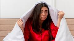 सर्दी वाले कंबलों में आने लगी है अजीब सी बदबू? तो ये उपाय कर लें, फिर से हो जाएंगे फ्रेश