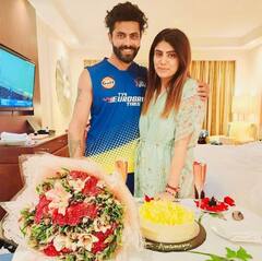 Ravindra Jadeja: ਰਵਿੰਦਰ ਜਡੇਜਾ ਨੇ ਪਤਨੀ ਰਿਵਾਬਾ 'ਤੇ ਬਰਸਾਇਆ ਪਿਆਰ, ਜਾਣੋ ਰਾਜਕੋਟ 'ਚ ਜਿੱਤ ਤੋਂ ਬਾਅਦ ਕਿਉਂ ਦਿੱਤਾ 'ਖਾਸ' ਤੋਹਫਾ?