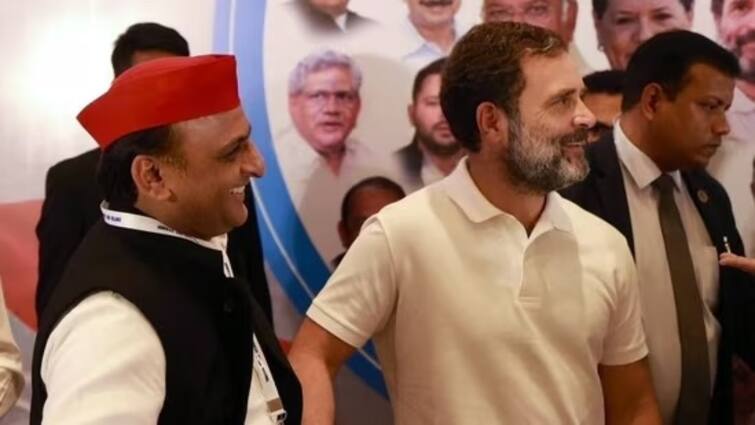 UP INDIA Alliance break Congress and Samajwadi Party way in Lok Sabha Election Congress-Samajwadi Party Alliance: यूपी में INDIA गठबंधन को झटका, कांग्रेस और सपा के रास्ते हुए अलग, इस वजह से बिगड़ी बात