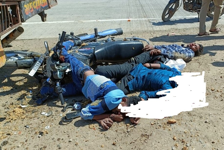 Accident: ભાવનગર-તળાજા નેશનલ હાઇવે પર સાણોદરના પાટીયા પાસે ટ્રક પાછળ બાઈક ઘૂસી ગઈ, 2 યુવકનાં મોત