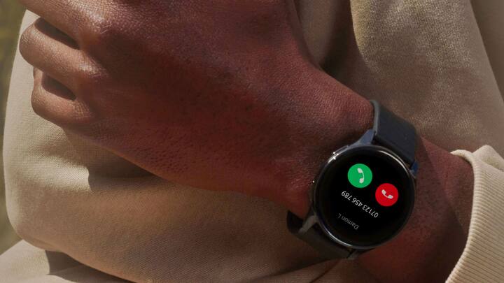 Based on earlier rumours and leaks, the OnePlus Watch 2 is anticipated to feature a larger 1.43-inch AMOLED display, a notable upgrade from the original OnePlus Watch's 1.39-inch screen. The smartwatch is expected to retain its circular design, metal casing, and two side buttons, along with a speaker grille for Bluetooth calling, as revealed by leaked renders. (Image Source: OnePlus)
