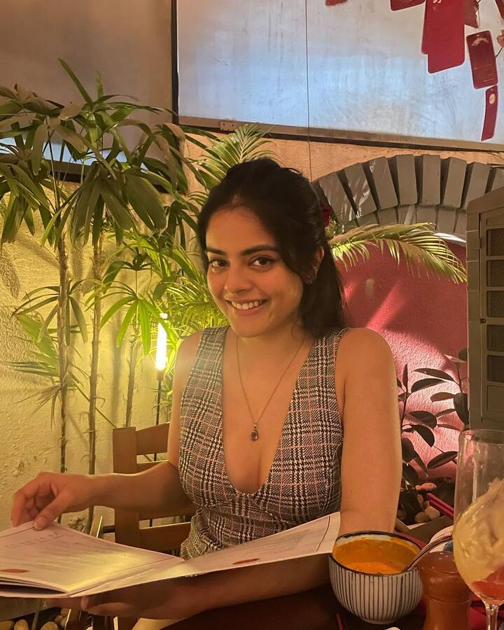 రిద్ధి కుమార్  (Photo Credit: Riddhi Kumar/Instagram)