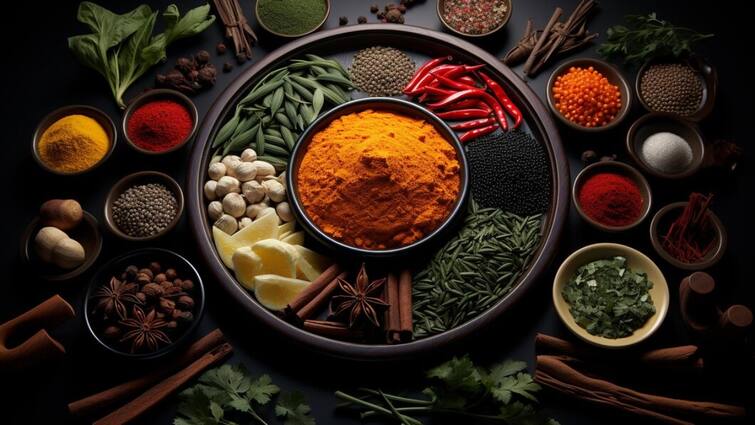 Health lifestyle marathi News spices are very useful for health food also becomes tasty Health News : निरोगी राहायचा मंत्र तुमच्याच किचनमध्ये! आरोग्यासाठी 'हे' मसाले खूप उपयुक्त, जेवणही बनते चविष्ट