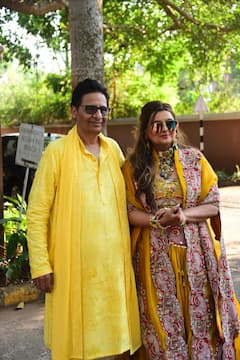 Rakul Preet Singh And Jackky Bhagnani's Wedding Festivities Start With Mehendi Ceremony In Goa - See Pics