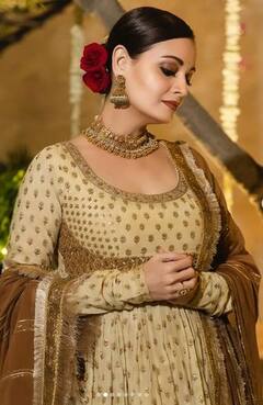 Dia Mirza: ਦੀਆ ਮਿਰਜ਼ਾ ਦੀ ਟ੍ਰੈਡਿਸ਼ਨਲ ਲੁੱਕ ਨੇ ਜਿੱਤਿਆ ਫੈਨਜ਼ ਦਾ ਦਿਲ, ਦੇਖੋ ਤਸਵੀਰਾਂ