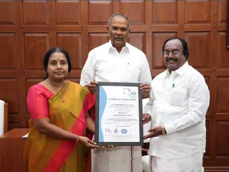 Vanathi Srinivasan's Coimbatore South Assembly Constituency Office is ISO certified ஐ.எஸ்.ஓ.சான்றிதழ் பெற்ற வானதி சீனிவாசனின் கோவை தெற்கு சட்டமன்றத் தொகுதி அலுவலகம்