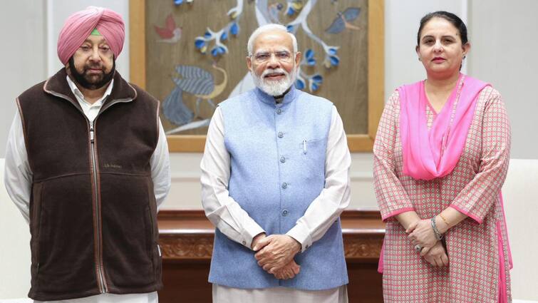 Amarinder Singh Meets PM Modi Amid farmers Protest कैप्टन अमरिंदर सिंह ने पीएम मोदी से की मुलाकात, बेटी भी थीं साथ, क्या हुई बात?