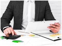 Job Alert: बैंक ऑफ बड़ौदा में निकली नौकरियां, सेलेक्ट हुए तो 2 लाख रुपये तक है महीने की सैलरी