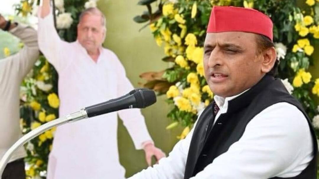 Lok Sabha Elections 2024 Rift in I.N.D.I.A Alliance in 2024 Samajwadi party blame Congress Lok Sabha Elections 2024: यूपी में टूटने की कगार पर I.N.D.I.A गठबंधन, समाजवादी पार्टी ने कांग्रेस पर लगाए आरोप