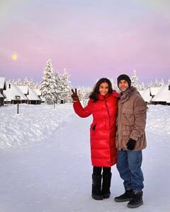 पत्नी पत्रलेखा के बर्थडे पर बर्फीली वादियों के बीच रोमांटिक हुए राजकुमार राव, तस्वीरें शेयर कर बोले - ‘आप मुझे पूरा करते हो..’