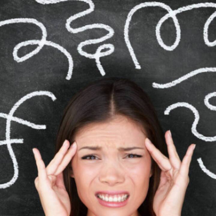 ਇਸ ਕਾਰਨ ਯਾਦਦਾਸ਼ਤ ਕਮਜ਼ੋਰ ਹੋ ਜਾਂਦੀ ਹੈ, ਜਿਸ ਕਾਰਨ ਕੋਈ ਵੀ ਗੱਲ ਯਾਦ ਕਰਨ ਵਿੱਚ ਸਮਾਂ ਲੱਗਦਾ ਹੈ ਤੇ ਕੰਮ ਵਿੱਚ ਵੀ ਮਨ ਨਹੀਂ ਲੱਗਦਾ ਹੈ।