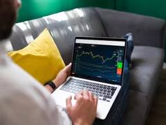 রেকর্ড গড়ল নিফটি 50, প্রথমবার ২২ হাজার পার,বুধে কি পড়ার পালা, কোন স্টকে কী ইঙ্গিত ?