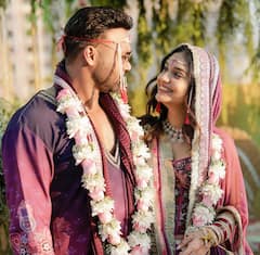 Divya Agarwal First Wedding Pic: દિવ્યા અગ્રવાલના લગ્નની પ્રથમ તસવીર આવી સામે, ખૂબ જ સુંદર લાગ્યું કપલ