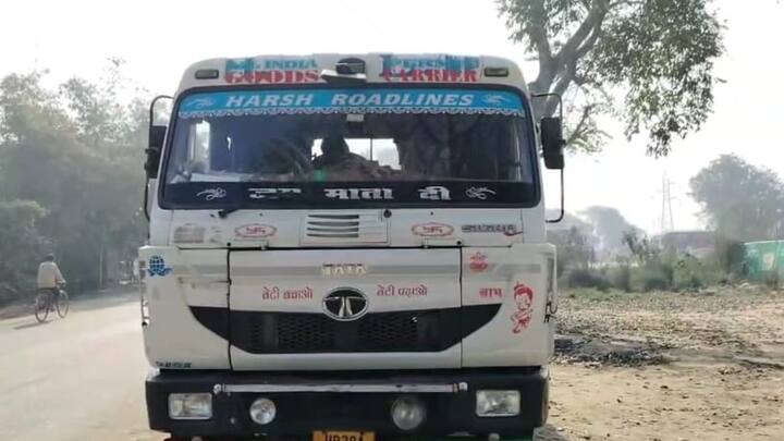 Ghazipur news truck driver blamed police man to beat up sp suspended accused police man ann Ghazipur News: गाजीपुर में पुलिसकर्मियों पर लगा मारपीट और लूट का आरोप, ट्रक ड्राइवर की शिकायत पर एसपी ने किया निलंबित