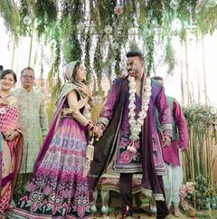 Divya Aggarwal Wedding: ਦਿਵਿਆ ਅਗਰਵਾਲ-ਅਪੂਰਵਾ ਦੇ ਵਿਆਹ ਦੀਆਂ ਤਸਵੀਰਾਂ ਵਾਇਰਲ, ਮਰਾਠੀ ਲੁੱਕ 'ਚ ਜੋੜੇ ਨੇ ਖਿੱਚਿਆ ਧਿਆਨ