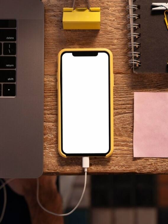 इस तरह बढ़ेगी आपके iPhone की बैटरी लाइफ, ये टिप्स अपनाएं