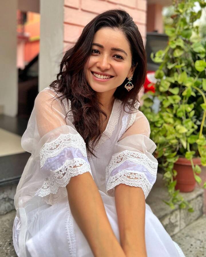 आशा ने आगे कहा कि- वेब शोज की दुनिया में ऐसा कुछ नहीं था. लेकिन जिस सीरीज में मैं काम कर रही हूं वो भी मुझे बहुत मेहनत के बाद मिली है. '