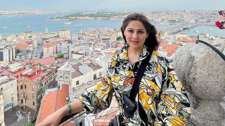 चिट्ठी में कहा गया है कि भरूच एकमात्र लोकसभा सीट है जो मुस्लिम-आदिवासी मतदाताओं के जातीय समीकरण से कांग्रेस के लिए अनुकूल है.